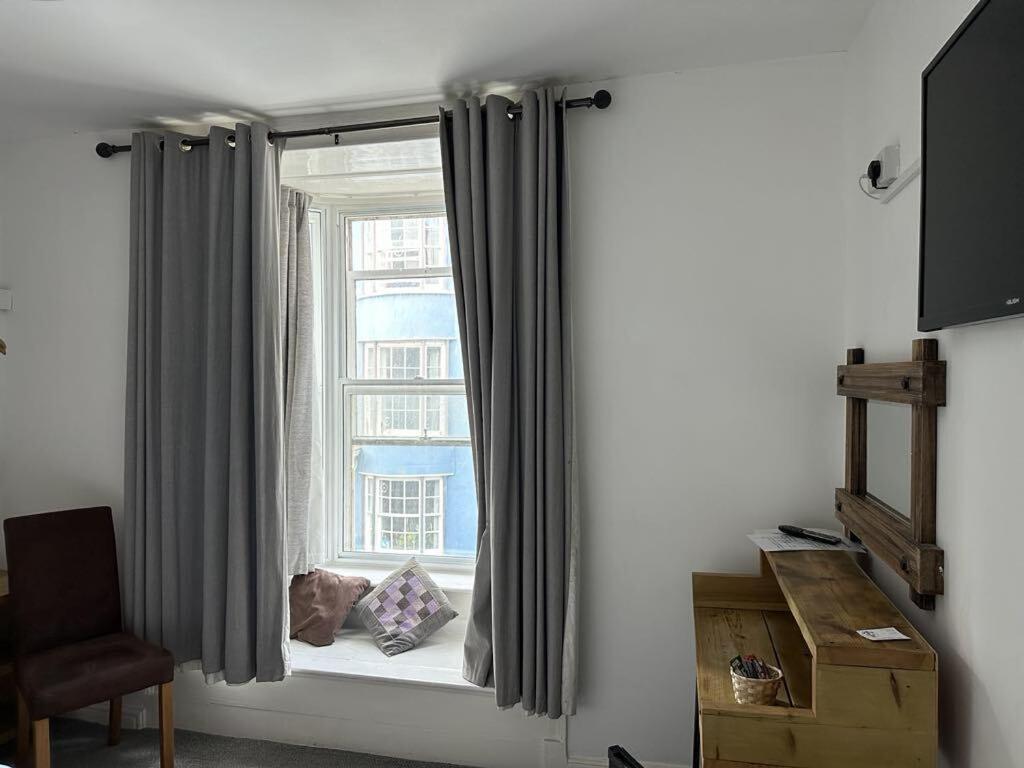Hotel The Pier Aberystwyth Habitación foto